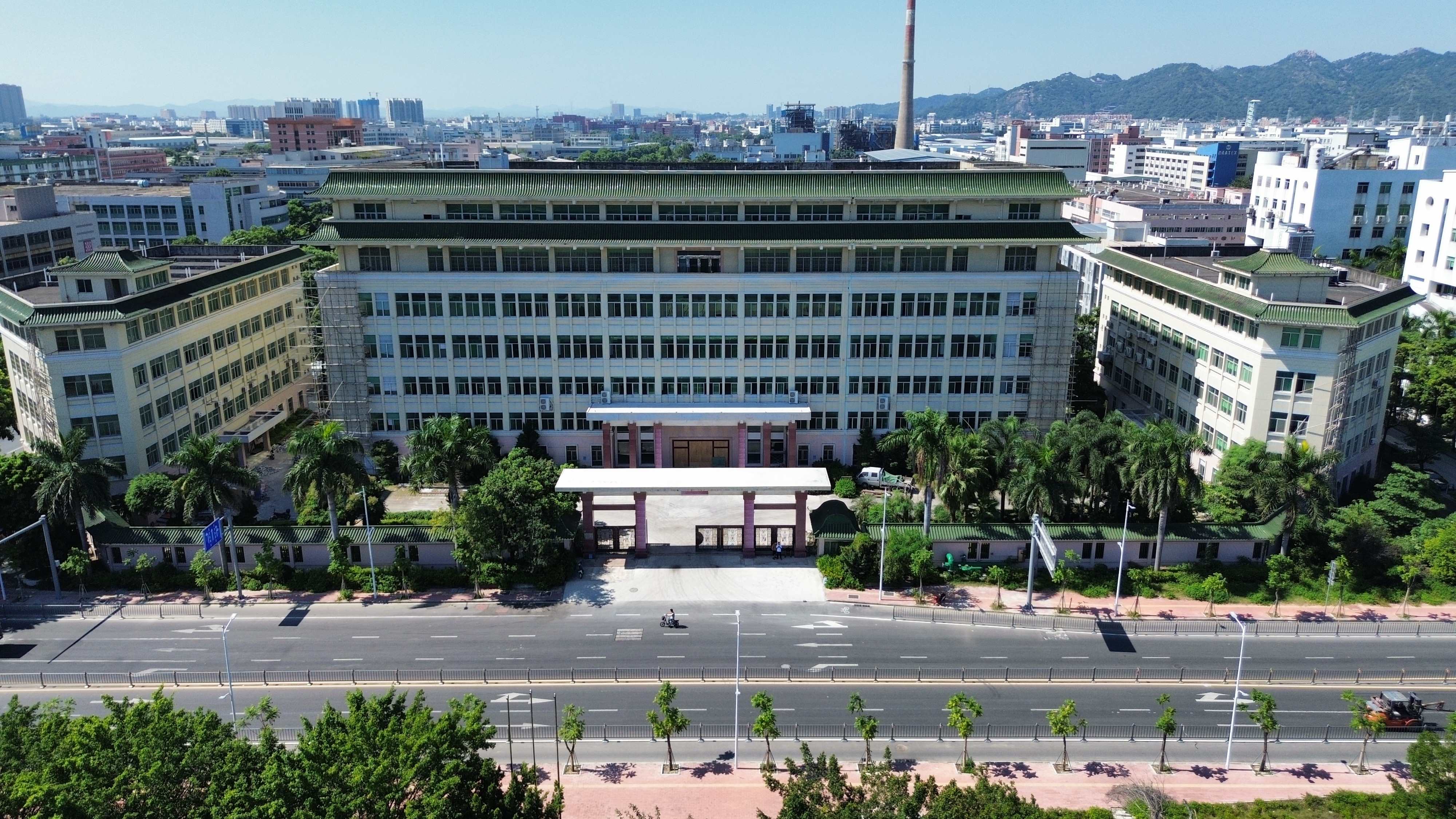 大门_副本.jpg